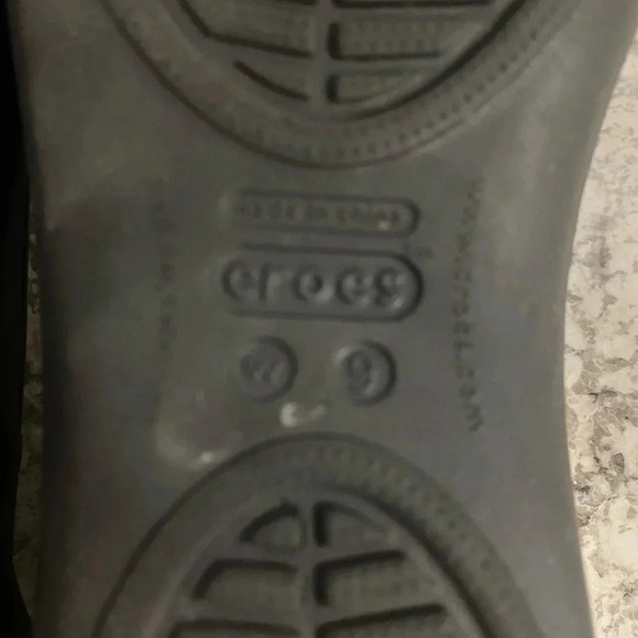 Crocs Kadee Black Eyelet Cutout Slingback Shoes Flats Women’s Size 9 - Picture 7 of 8